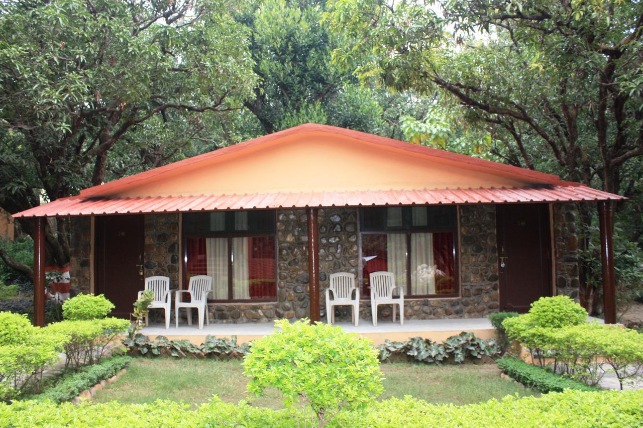 Krishna Wilderness Retreat Hotel Ramnagar  Exterior photo